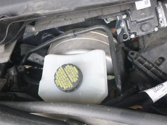 (LOCAL PICKUP ONLY) MACAN     2021 Rear Suspension 1537723