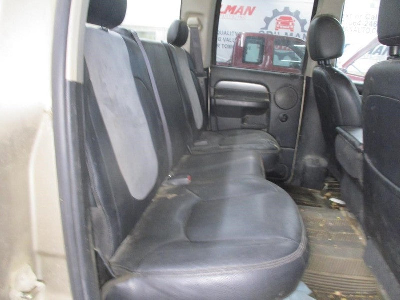 RAM2500   2005 Seat Rear 1936553