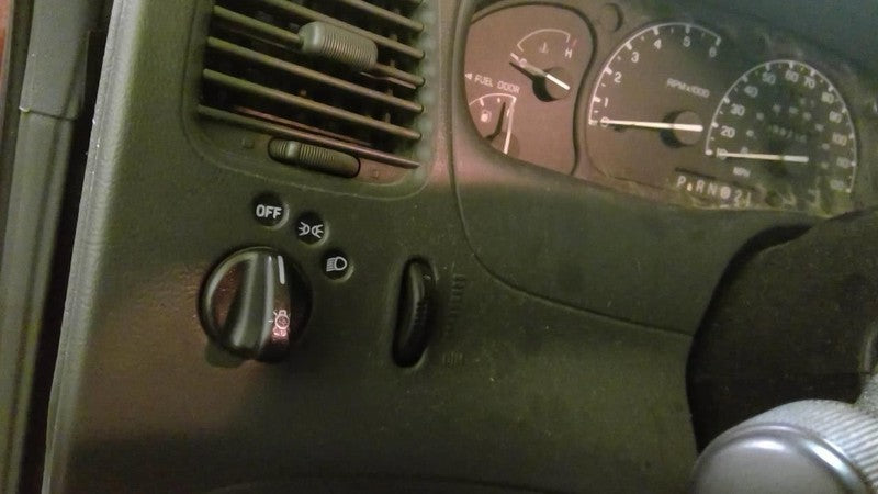 RANGER    2002 Dash/Interior/Seat Switch 1743379