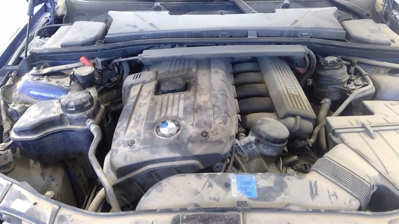328I      2010 Engine Cover 1649708