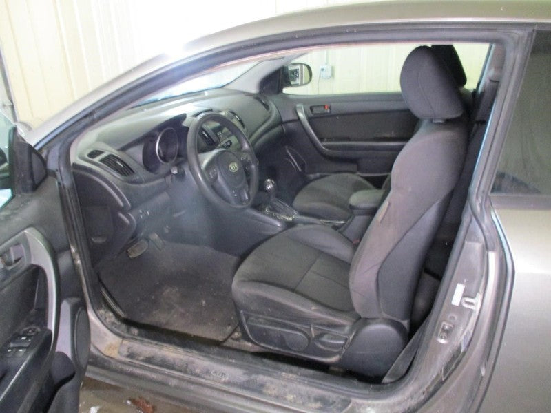 Console Front Hatchback Floor Conventional Ignition Fits 11-13 FORTE 2