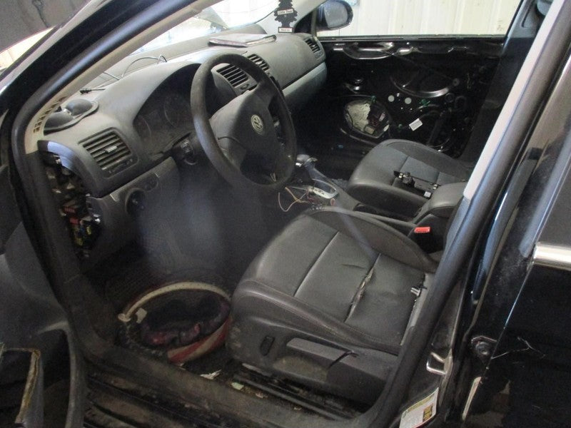 Starter Motor Bosch Manufacturer Fits 05-14 JETTA 1898695
