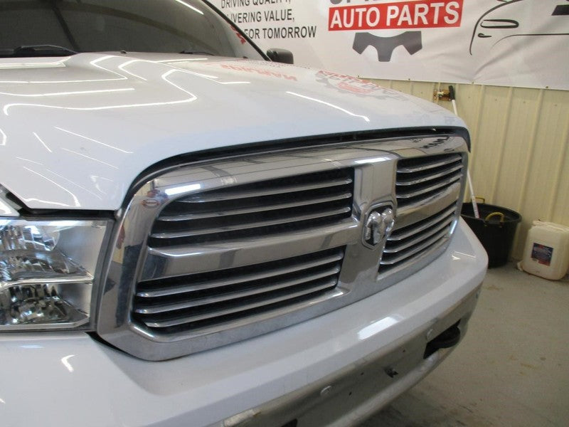 RAM1500   2015 Seat Belt Rear 1689314