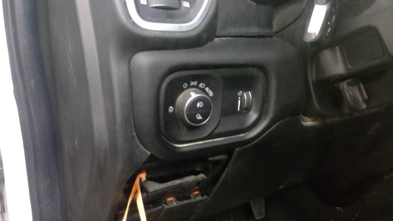 RAM2500   2025 Dash/Interior/Seat Switch 2017018