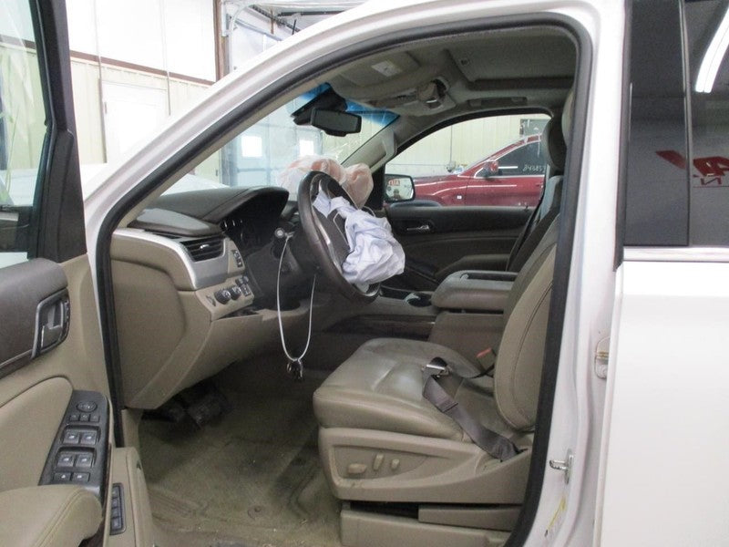 Fuse Box Engine Fits 15-20 ESCALADE 1686974