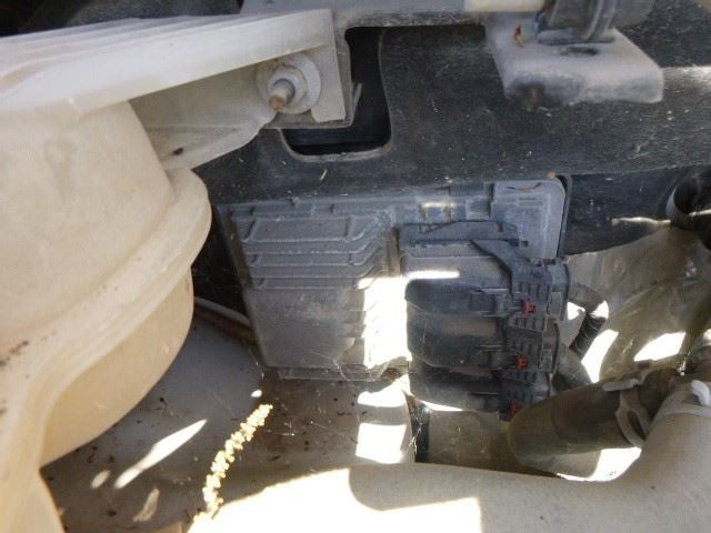 Grille Chrome Center Bar Fits 15-16 COLORADO 1383693