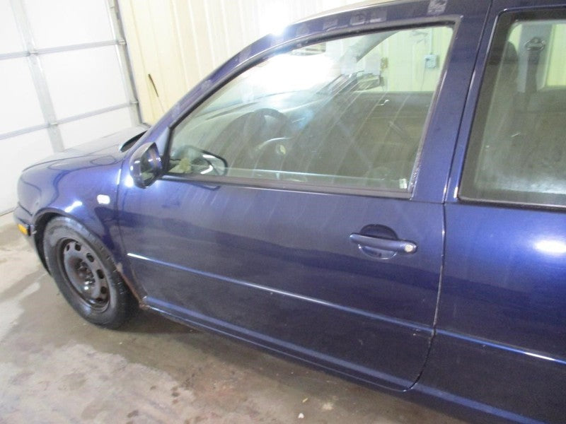 AC Condenser Sedan City Canada Market Fits 99-11 JETTA 1924682