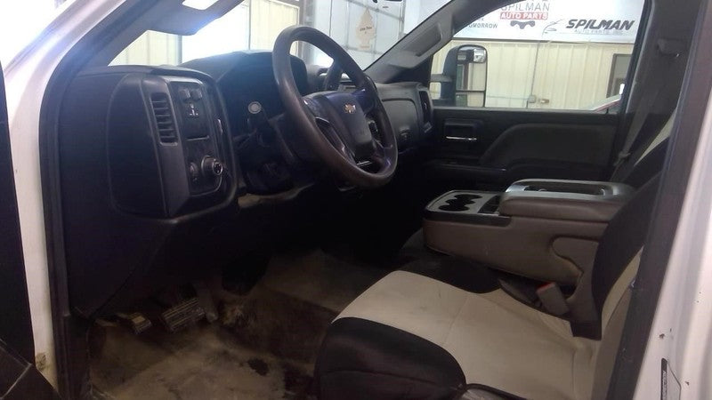 SILVRDO25 2015 Owners Manual 2000420