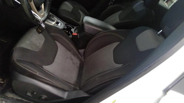 Driver Front Seat s Bucket Cloth Electric Fits 14 CHEROKEE 1908499