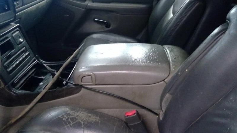 Console Front Floor Fits 03-06 SUBURBAN 1500 1898890