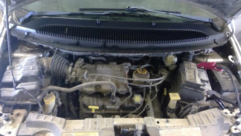AC Compressor Without Rear AC Fits 01-04 CARAVAN 1931061