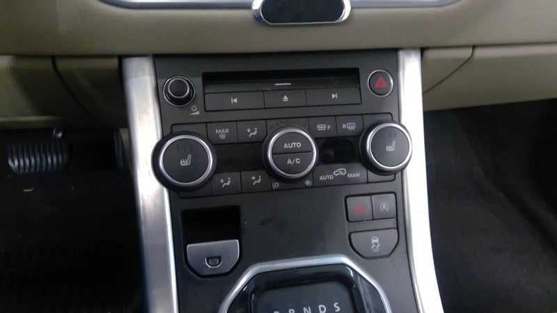 Temperature Control Front With Heated Windshield Fits 16-17 EVOQUE 187