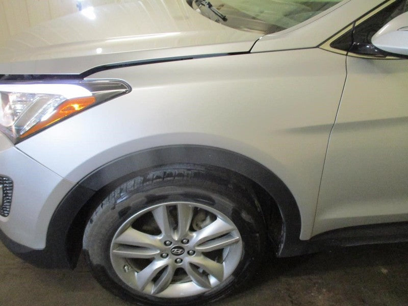 Console Front Floor SWB Sport Fits 13-16 SANTA FE 1970296