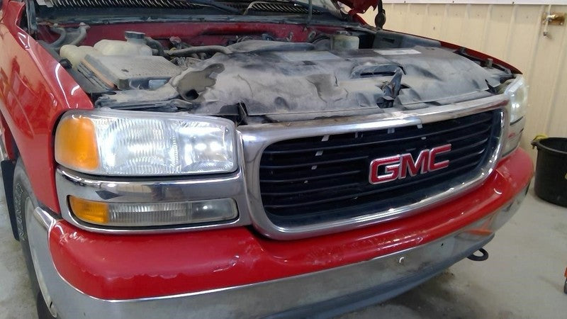 Passenger Tail Light Sportside Fits 99-03 SIERRA 1500 PICKUP 2022879