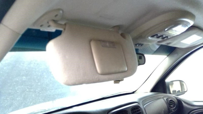 Driver Left Sun Visor With Illumination Fits 05-07 ENVOY 1929643
