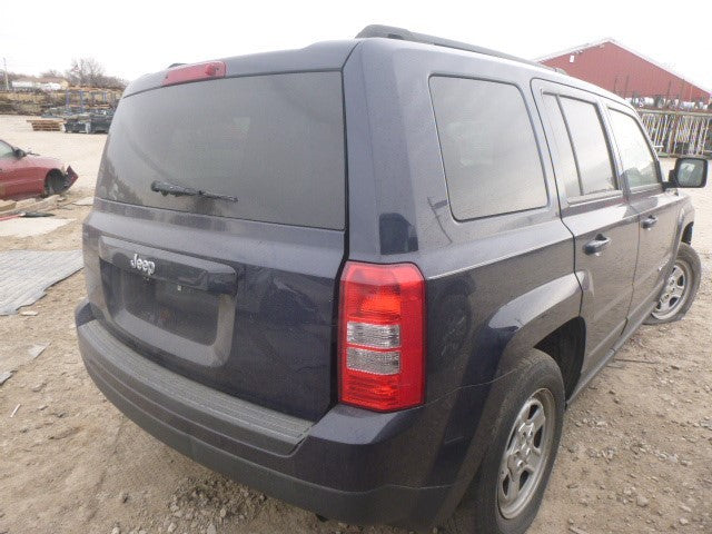 Passenger Right Tail Light Fits 08-17 PATRIOT 1551435