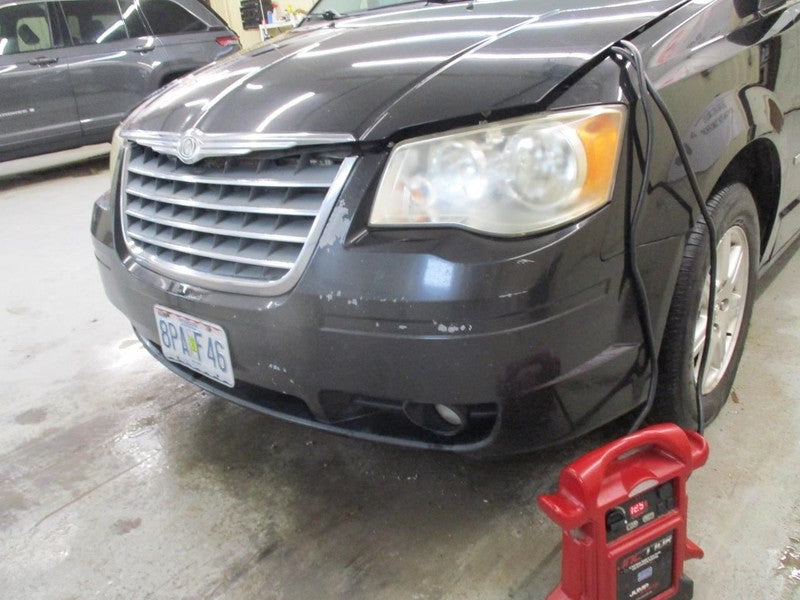 TOWN COUN 2010 Front Door Trim Panel 2040666