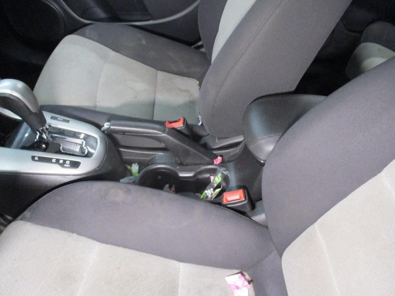 Console Front VIN P 4th Digit Limited Floor Fits 13-16 CRUZE 1858527