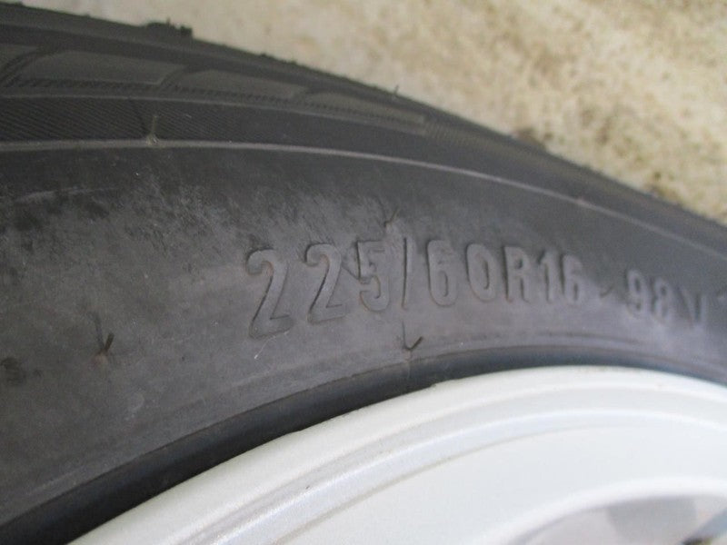 BONNEVILL 1998 Front Door Trim Panel 2056336