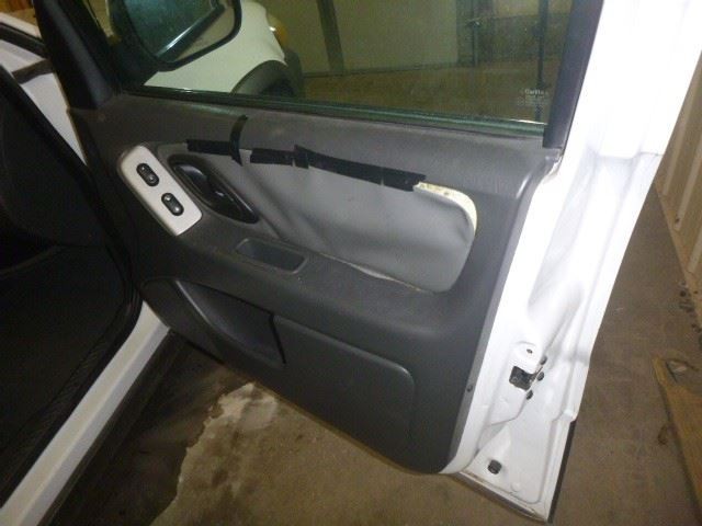 Carrier Rear ABS Fits 05-07 ESCAPE 1719980