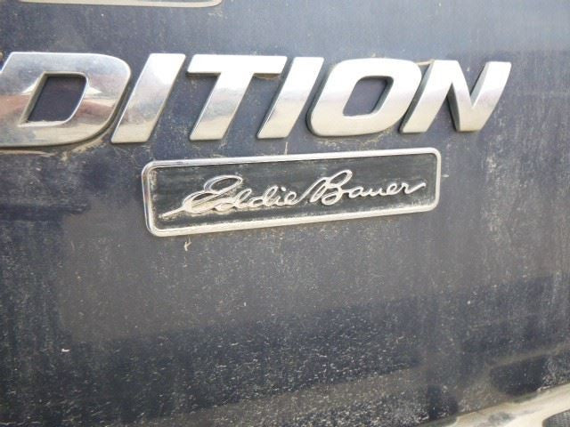 Passenger Right Headlight Bright Background Fits 03-06 EXPEDITION 1180
