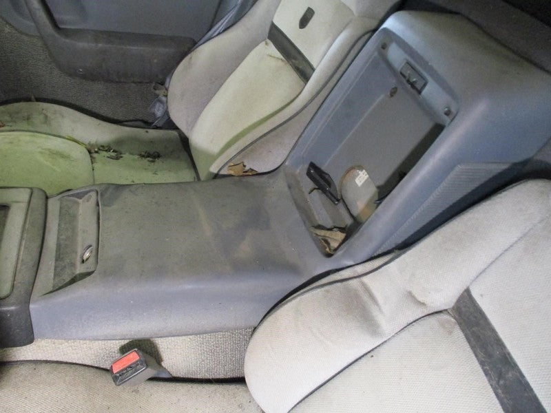 FIERO     1986 Console Front 1680609