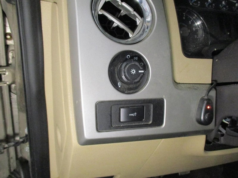 F150      2014 Dash/Interior/Seat Switch 1745190