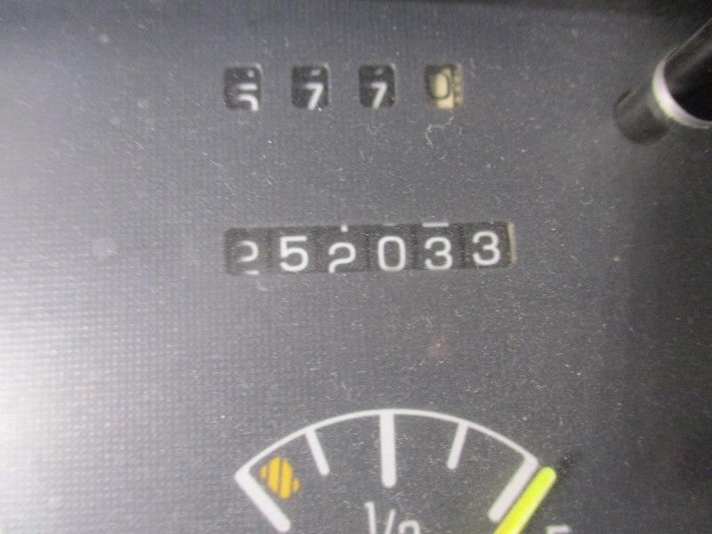 Passenger Right Rear Door Vent Glass Fits 92-99 BONNEVILLE 2056361