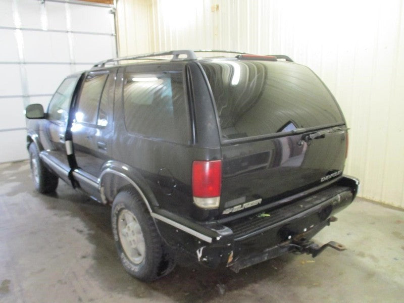 Passenger Right Front Door Glass Fits 95-05 BLAZER S10/JIMMY S15 20182