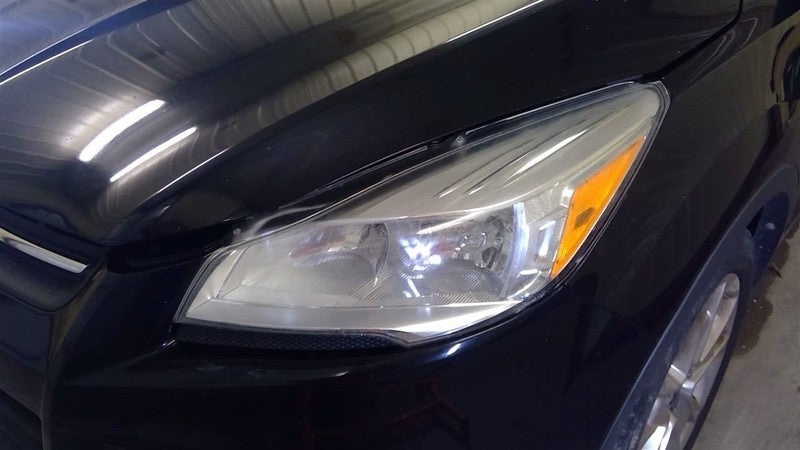 Grille Upper SE Fits 13-16 ESCAPE 1712602