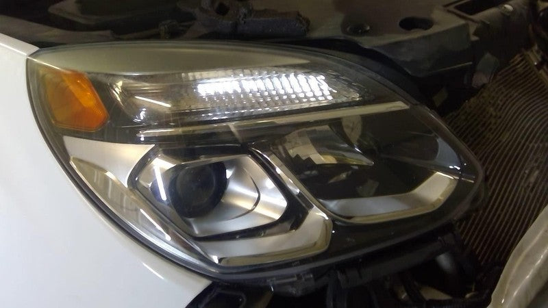 EQUINOX   2016 Engine Cover 1876580