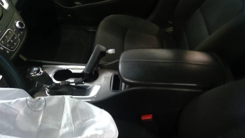 Console Front Floor Without Wireless Charger Fits 19-24 MALIBU 1869679
