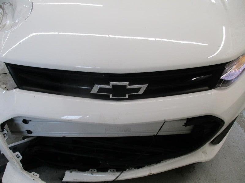 Grille Upper Black Bar Fits 18-22 TRAX 1873565