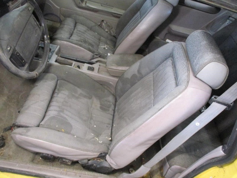 MUSTANG   1991 Front Seat 1880501