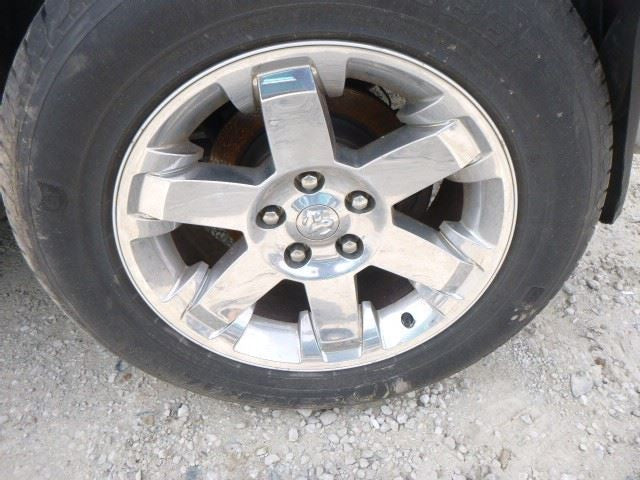 Console Front Floor Bucket Seats Fits 10-12 DODGE 2500 PICKUP 1618751