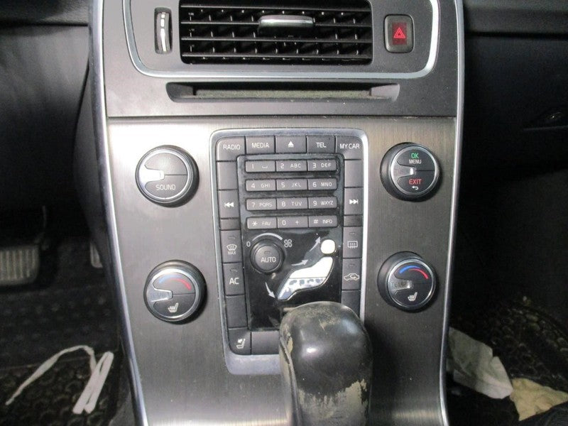 Audio Equipment Radio S60 Control Panel Fits 11-13 VOLVO 60 SERIES 197