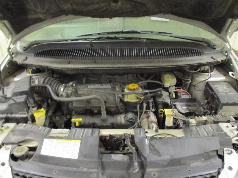 Passenger Right Front Knee SE Without ABS Fits 01-07 CARAVAN 1724159