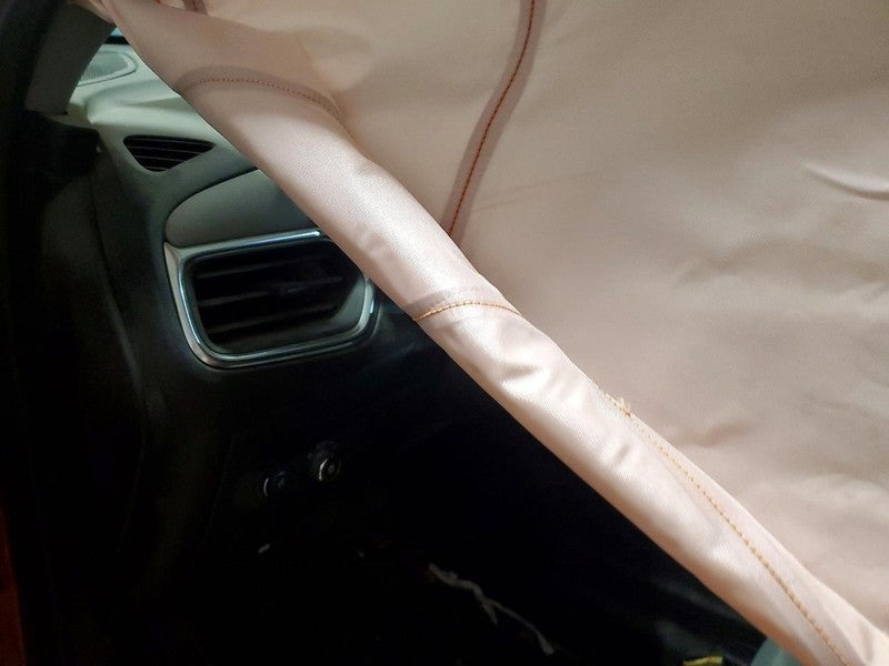 EQUINOX   2024 Engine Cover 1909322