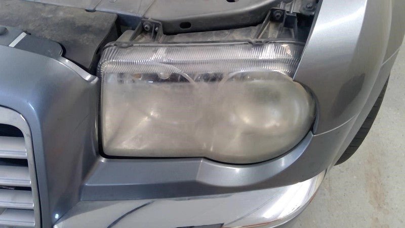 Driver Left Headlight Halogen With Projector Fits 05-10 300 1885330