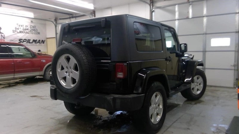 AC Compressor Fits 07-11 WRANGLER 1723098