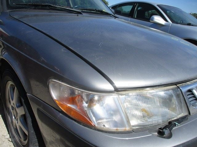 Intercooler Convertible Fits 99-03 SAAB 9-3 1631506