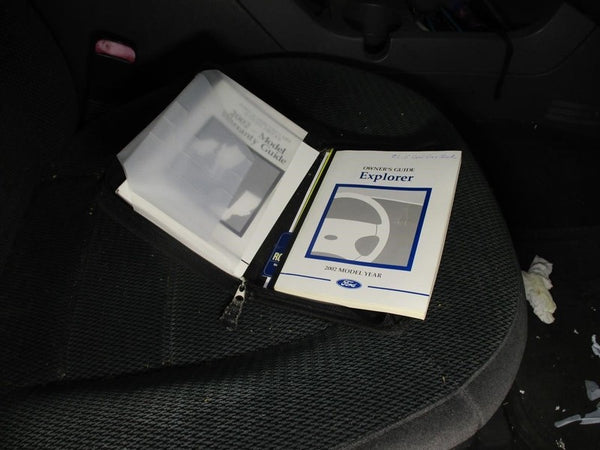 EXPLORER  2002 Owners Manual 2018636