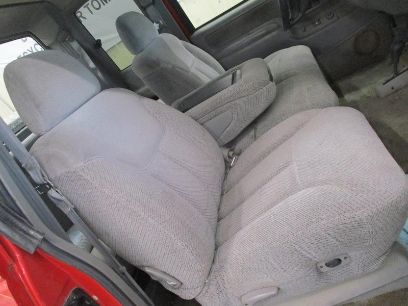 TGMC1500  1997 Front Seat 1997631