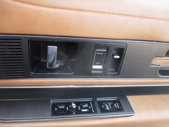 REATTA    1990 Front Door Switch 1612635