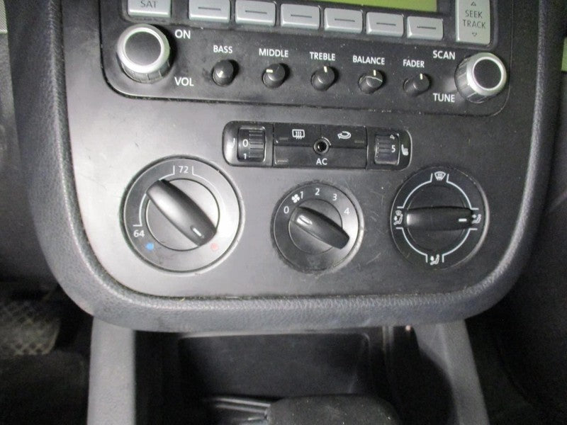 Temperature Control Single Zone Climatic US Fits 06-10 PASSAT 1859345