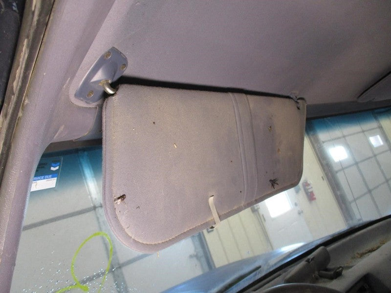 F150      1992 Sun Visor 1728940