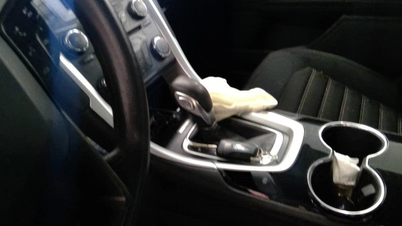 FUSION    2015 Transmission Shift 2029322