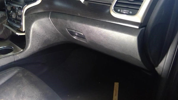 GRANDCHER 2014 Glove Box 1738040