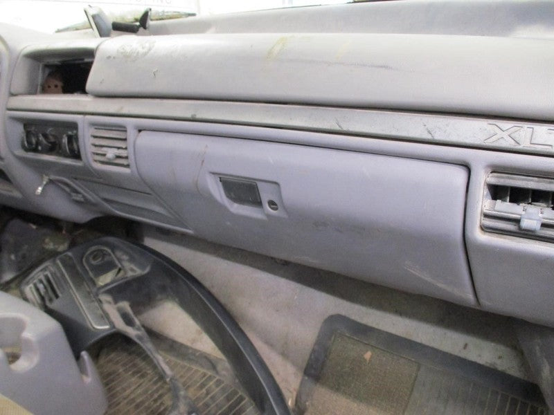 F150      1994 Glove Box 1687566