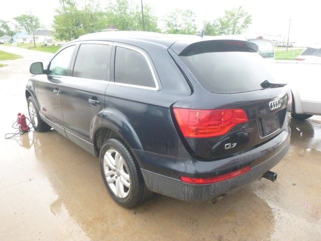 Passenger Right Headlight Halogen Fits 07-09 AUDI Q7 1661186